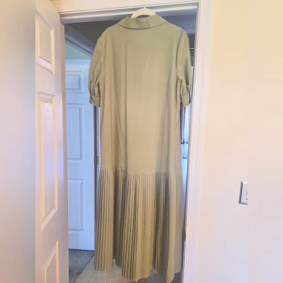 NWT Elie Tahari Pistachio Green Pleated Midi Dress - Picture 3 of 6